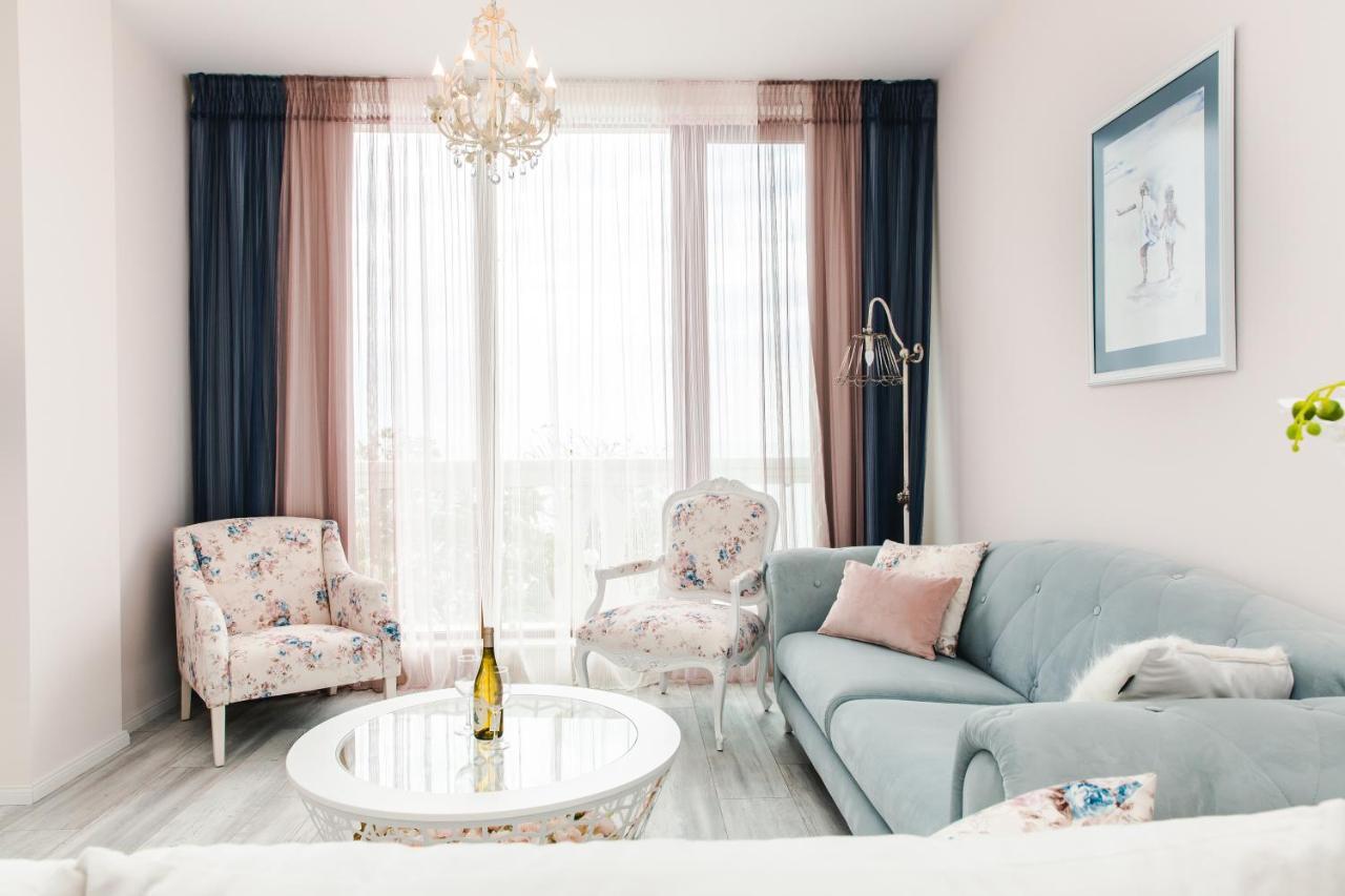 Luxury Vue Sur La Mer ゴールデンサンド エクステリア 写真